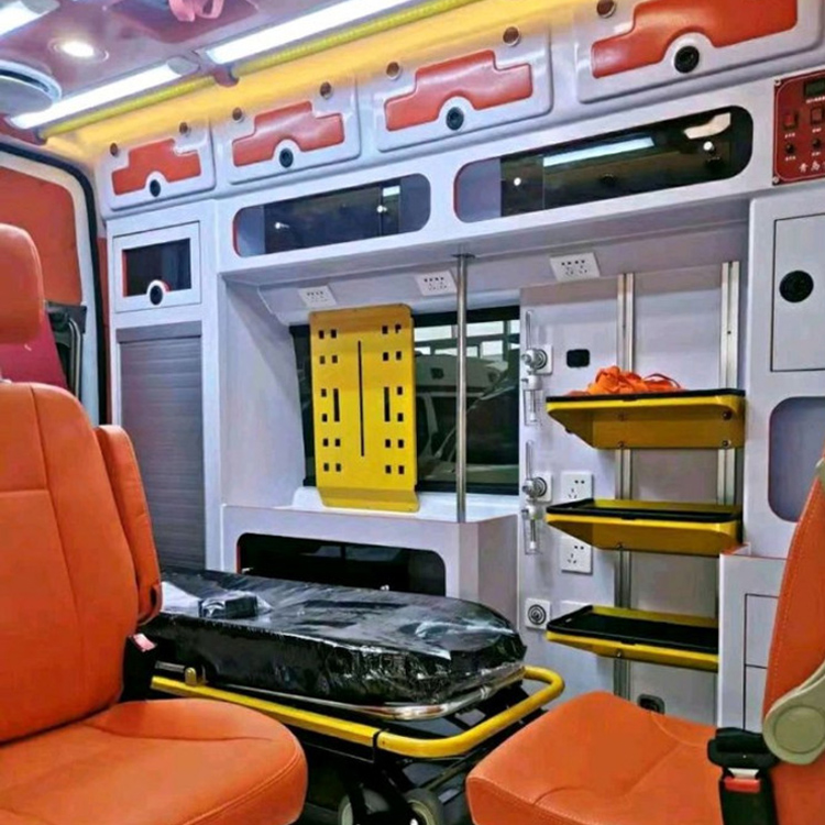 城口长途救护车护送病人租赁价格